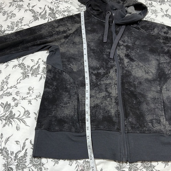 Danskin Women's Marble Print Double Collar Full Zip Hooded Jacket - Picture 10 of 13